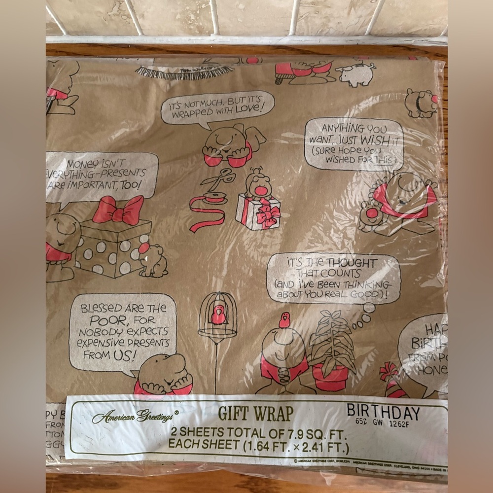 “Ziggy” American Greetings Birthday Gift Wrap